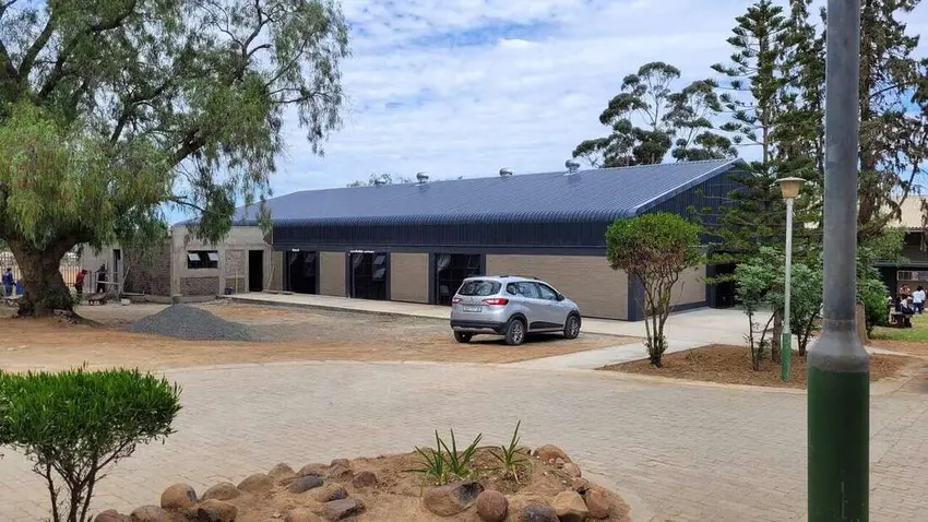 Graaff-Reinet Primary School — School Hall